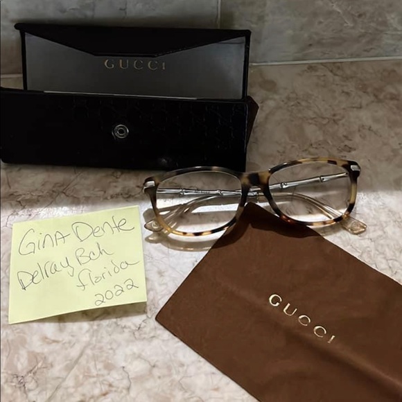 GUCCI VINTAGE WITH CASE - Picture 8 of 9